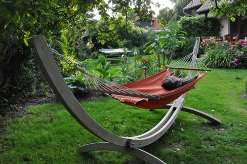 Jak wybrać odpowiedni hamak ogrodowy?