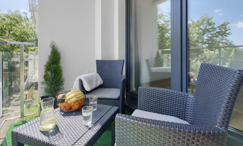Jak urządzić słoneczny balkon