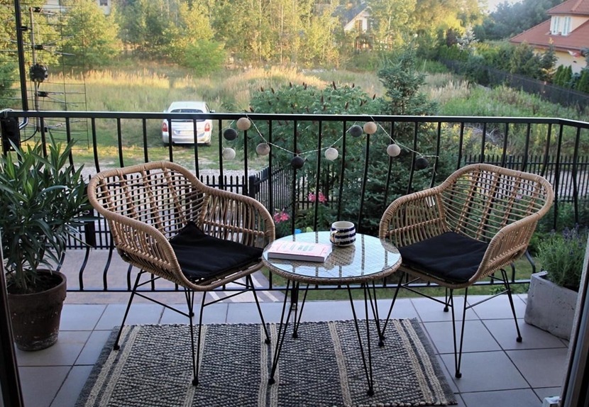Najlepszy dywan na balkon w stylu skandynawskim