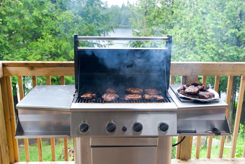 Grillowanie na grillu gazowym