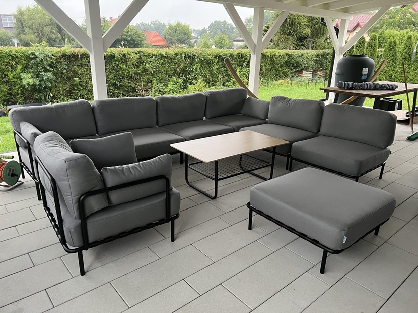 Metalowe meble ogrodowe