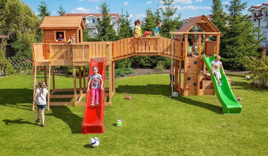 Plac zabaw zamek z drewna do ogrodu Maxi Joyfull Castel