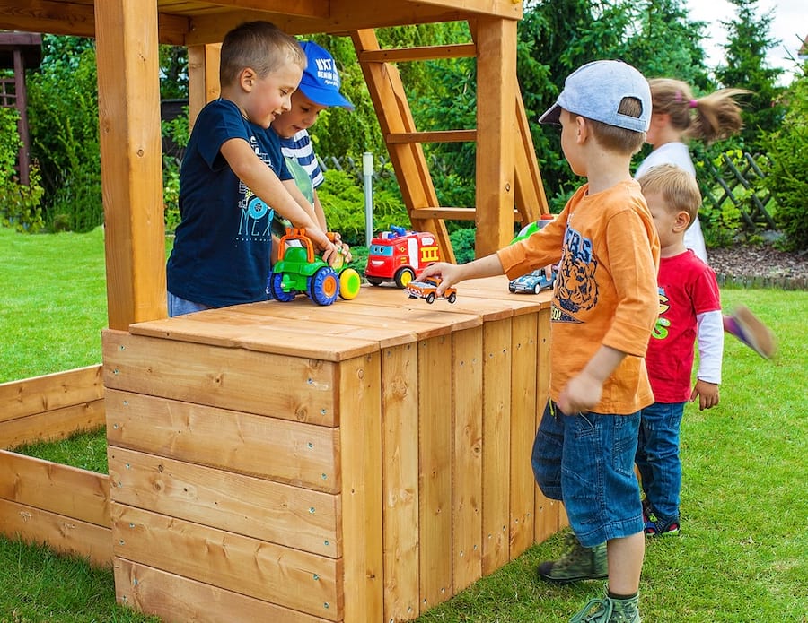 Plac zabaw z huśtawkami do ogrodu Fungoo Maxi Playbox