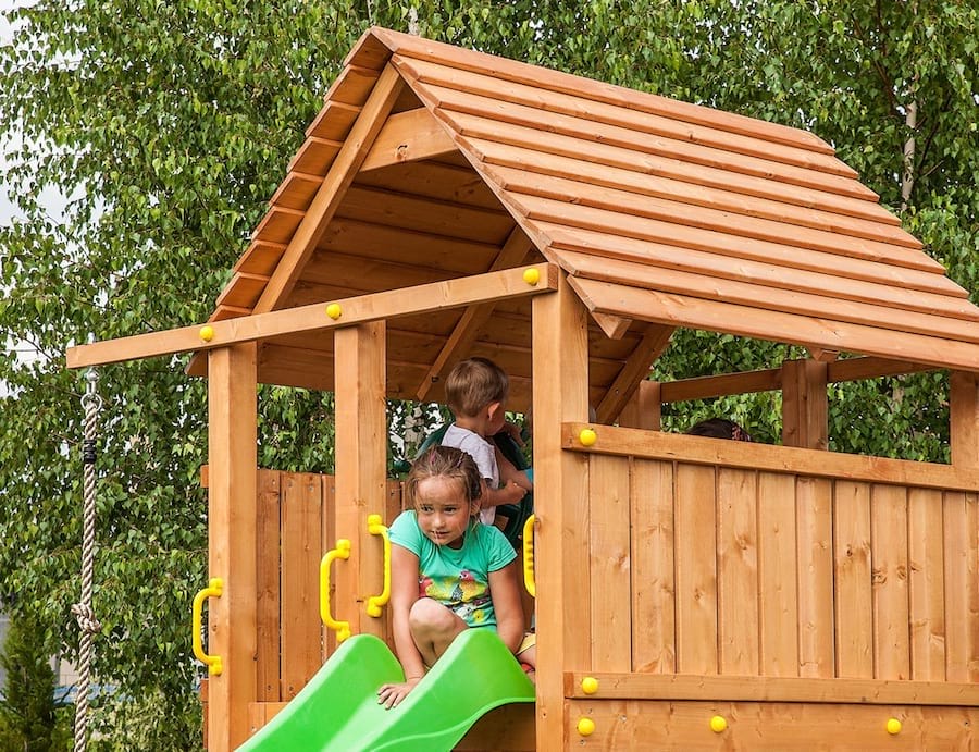 Zjeżdżalnia ogrodowa dla dzieci z drewna Fungoo Fortress