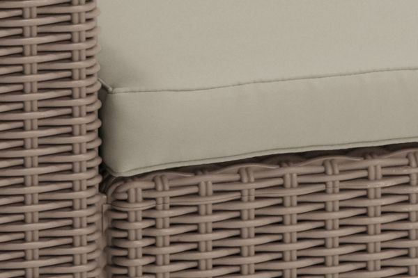 Sofa California - zbliżenie na plecionkę