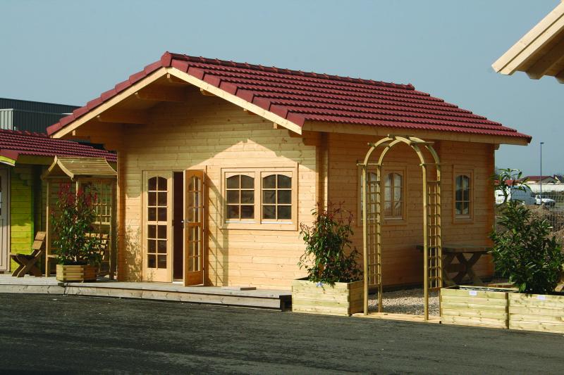 Wygodny domek na działkę rekreacyjną SOKÓŁ 4,5x6 (22,8m2)