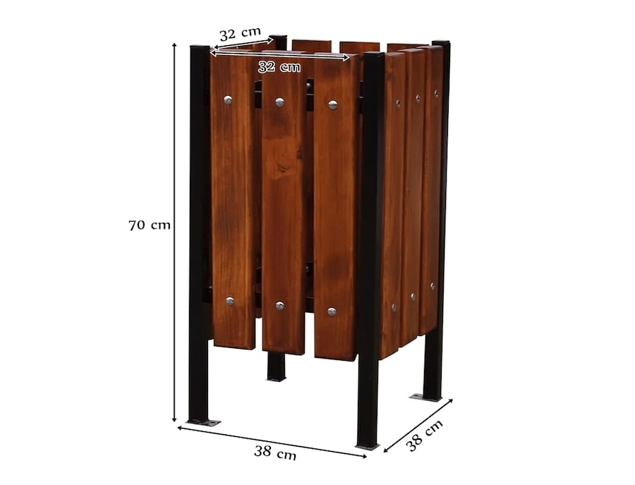 Kwadratowy kosz drewniany na śmieci na czterech nogach - wymiary