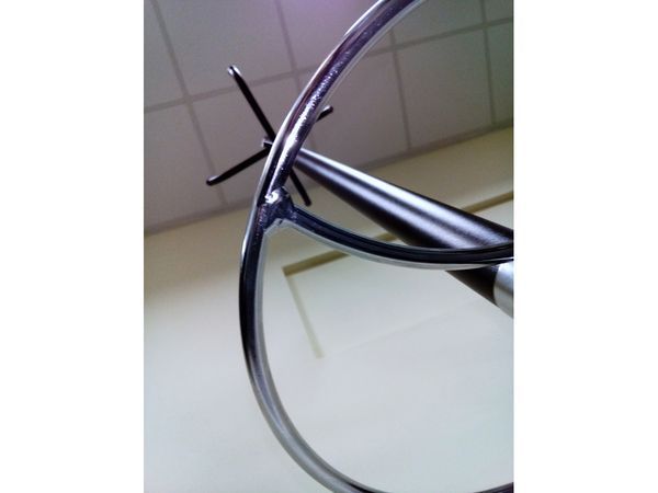 Zbliżenie na wieszak na parasolki Arizona