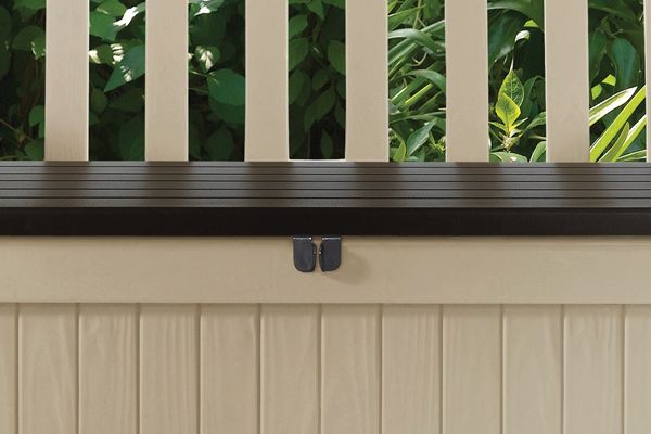 Zbliżenie na strukturę Eden Garden Bench