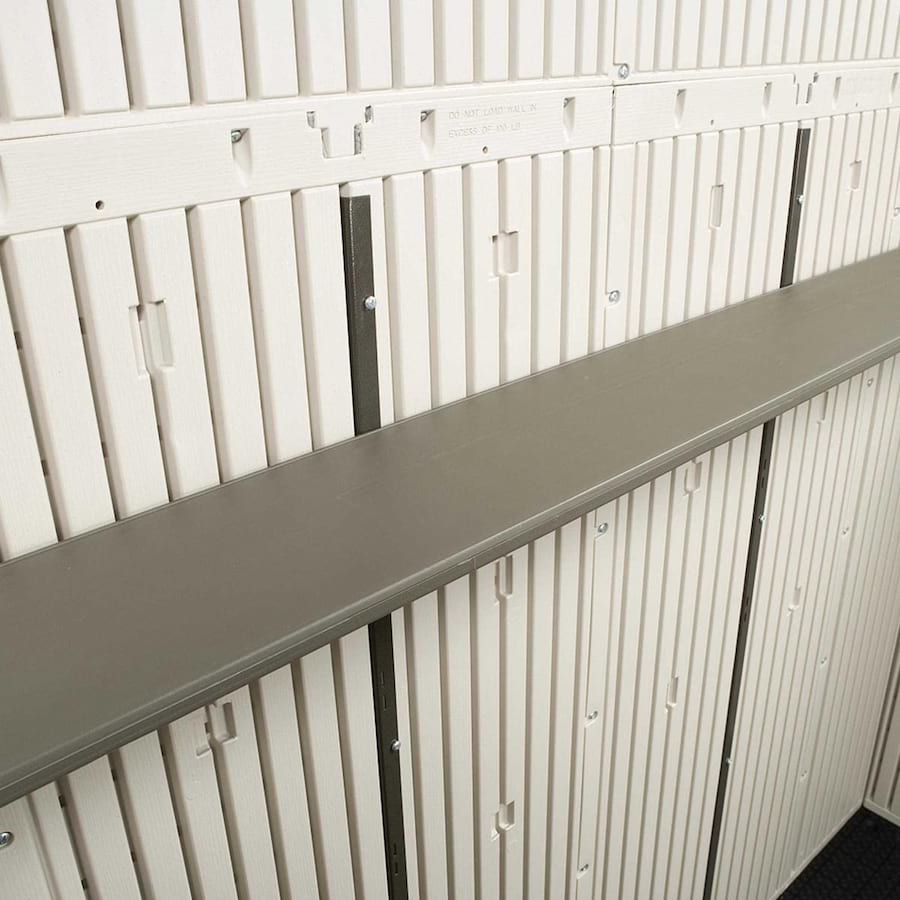 Szopa ogrodowa półki 244x229