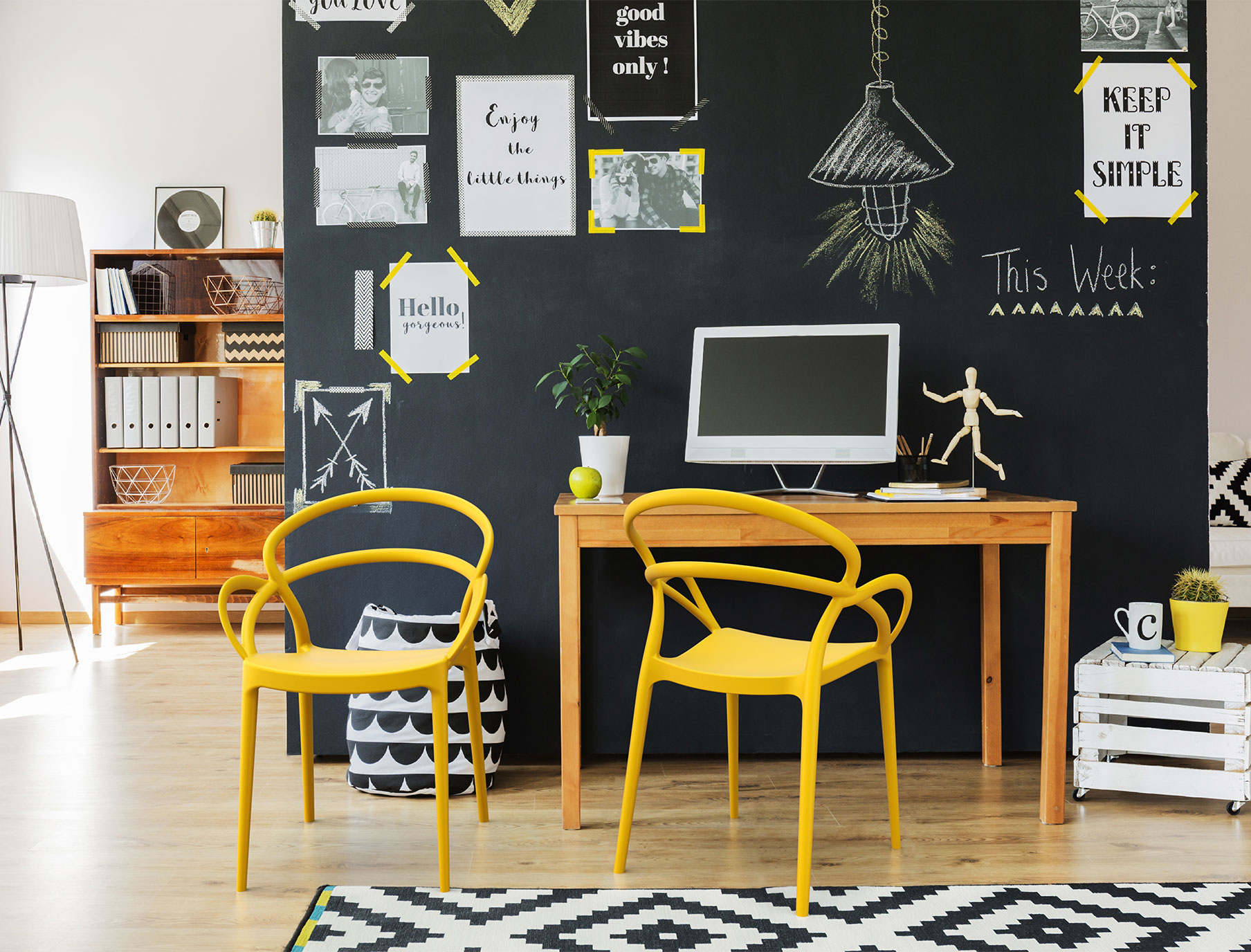 Krzesło Mila Yellow Siesta - aranżacja wnętrza krzesło z tworzywa sztucznego