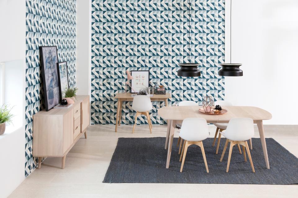 Marte Actona drewniane biurko z szufladami