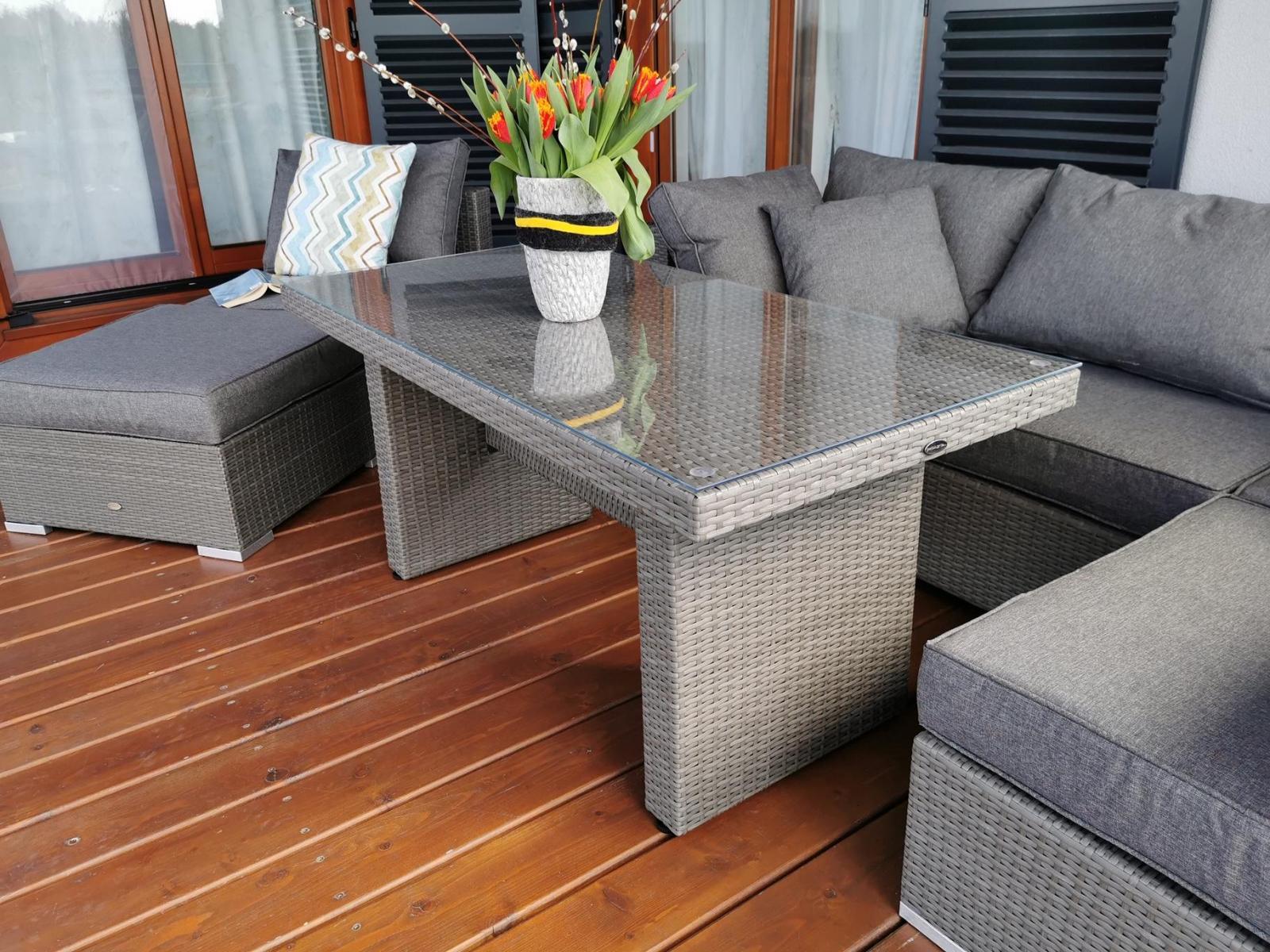 Technorattanowy narożnik modułowy z wysokim stołem