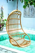 Rattanowy fotel wiszący Liam