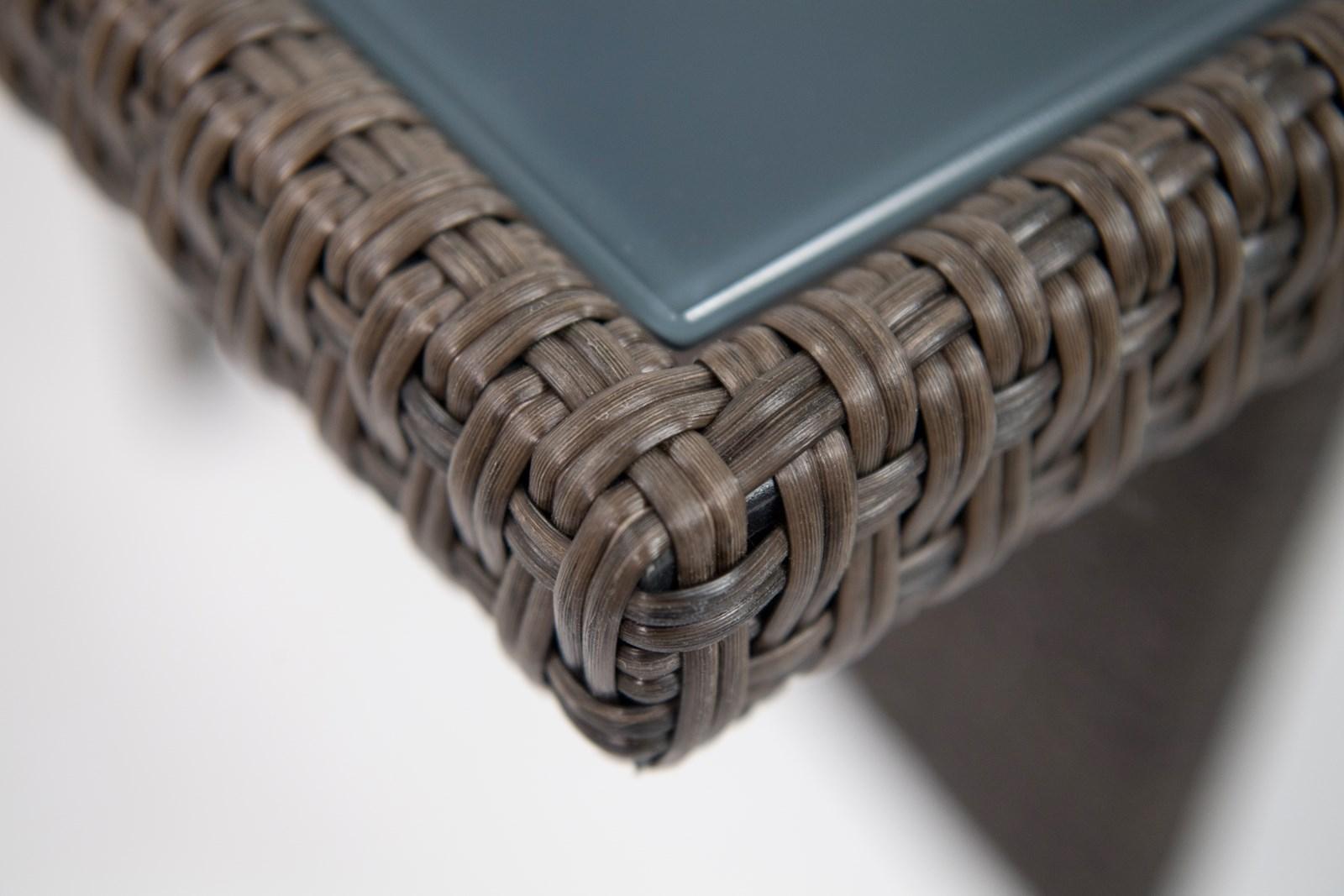 Împletitură elegantă din technorattan