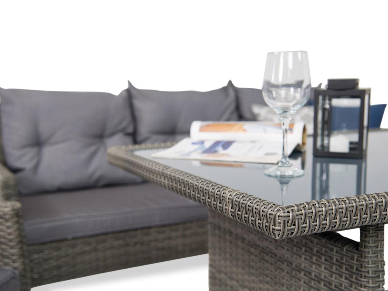 Technorattan și material ușor de curățat 