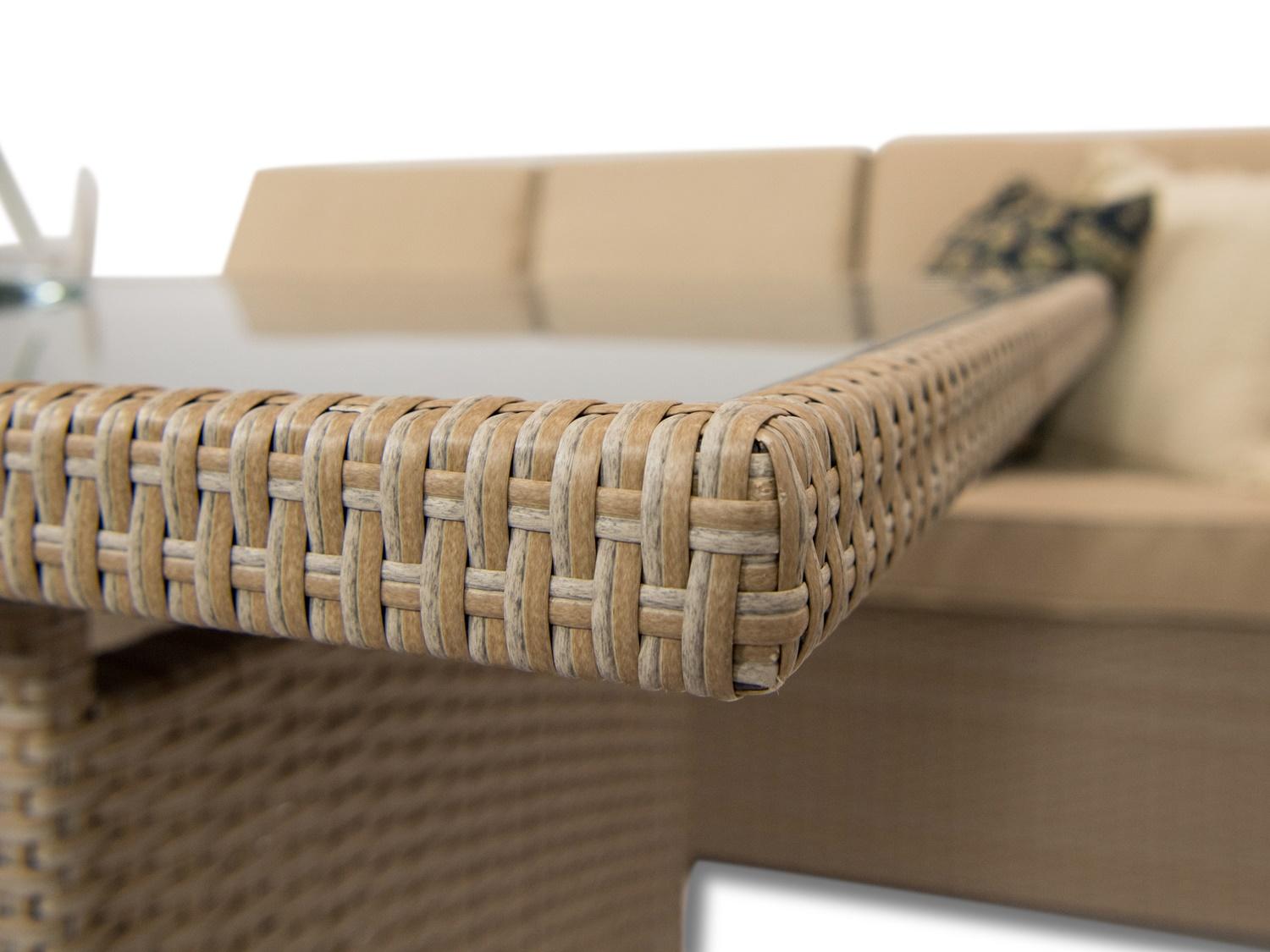 Împletitură din tehnorattan de înaltă calitate