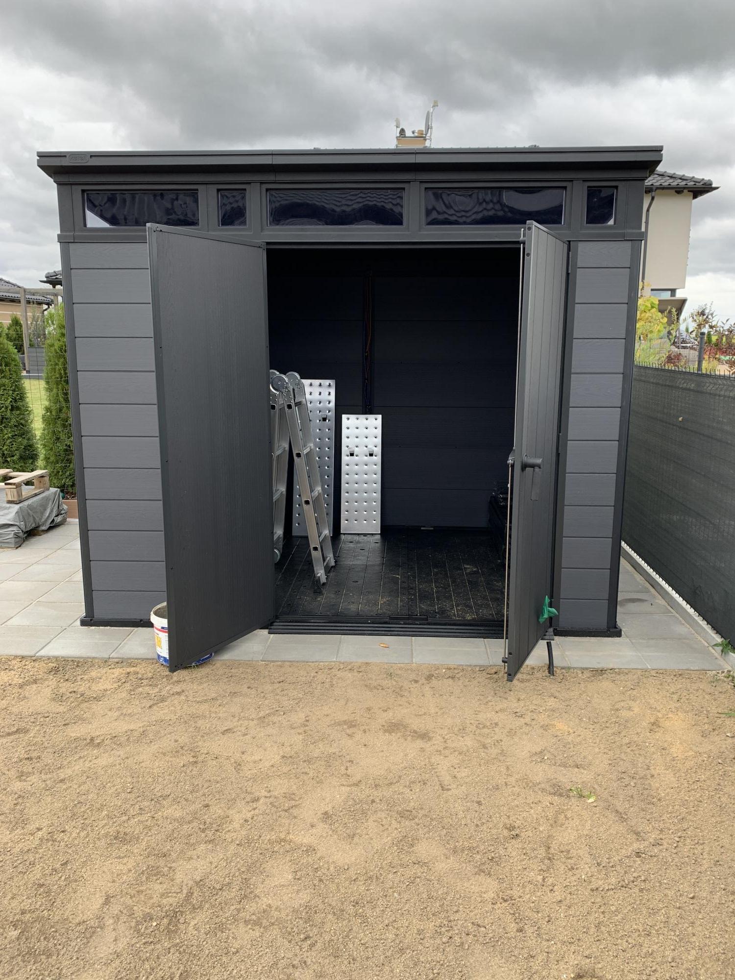 Keter Cortina 9x7 domek ogrodowy narzędziowy 279x216cm 6m2
